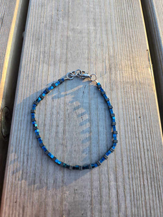Blues - Hämatit Armband